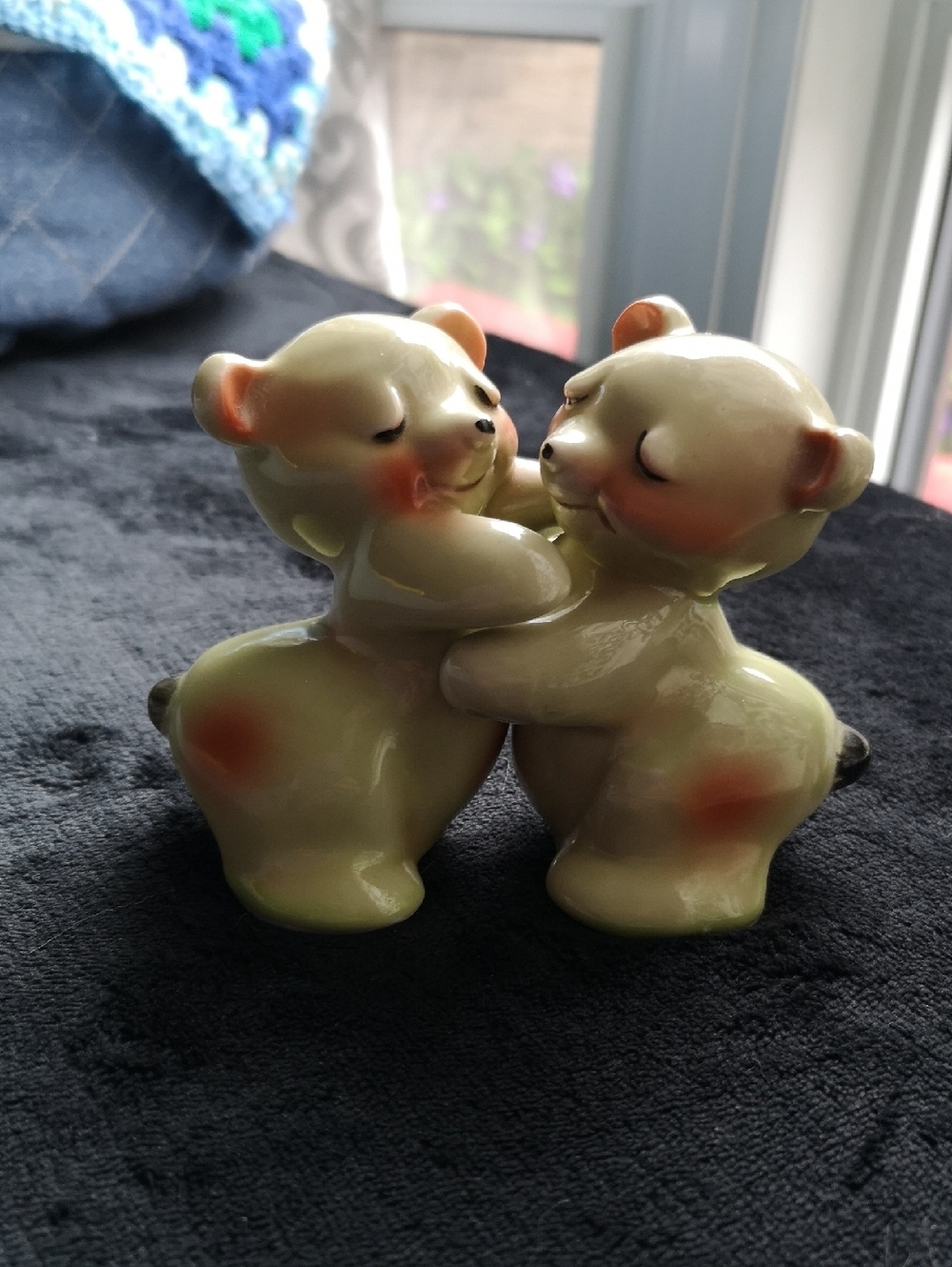 Harder To Find Vantellingen Sage Green Salt & Pepper Hugging Bears Shaker Set